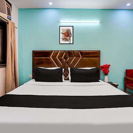 Hotel O Silver Key Kd Plaza Near Saket Metro Station Neu-Delhi Exterior foto