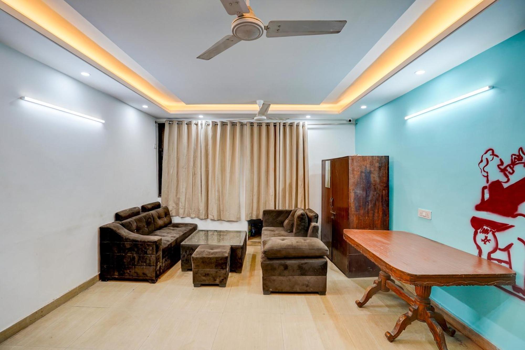 Hotel O Silver Key Kd Plaza Near Saket Metro Station Neu-Delhi Exterior foto