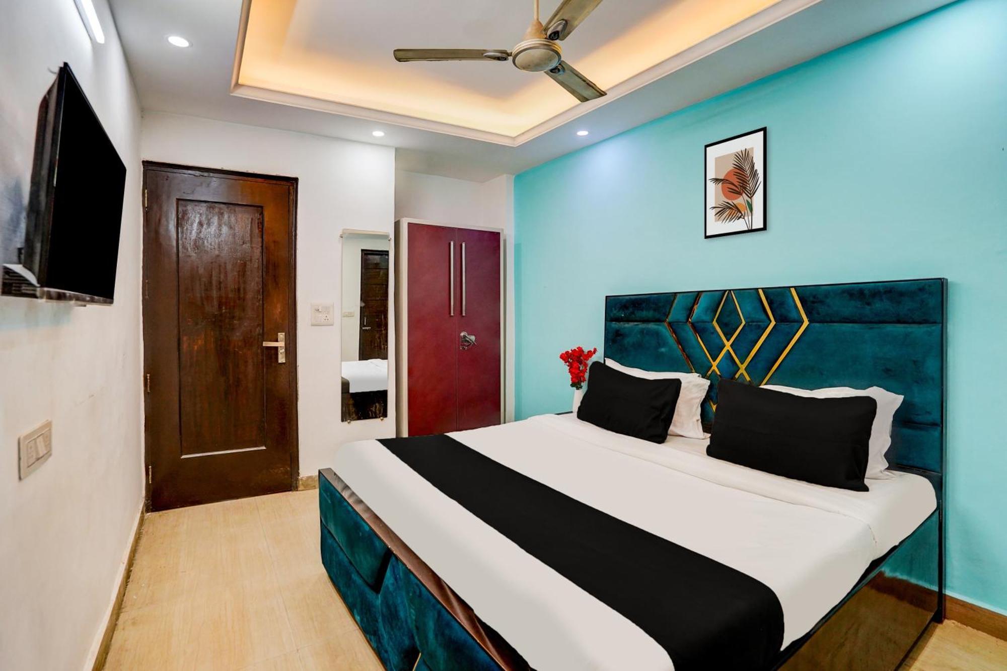 Hotel O Silver Key Kd Plaza Near Saket Metro Station Neu-Delhi Exterior foto