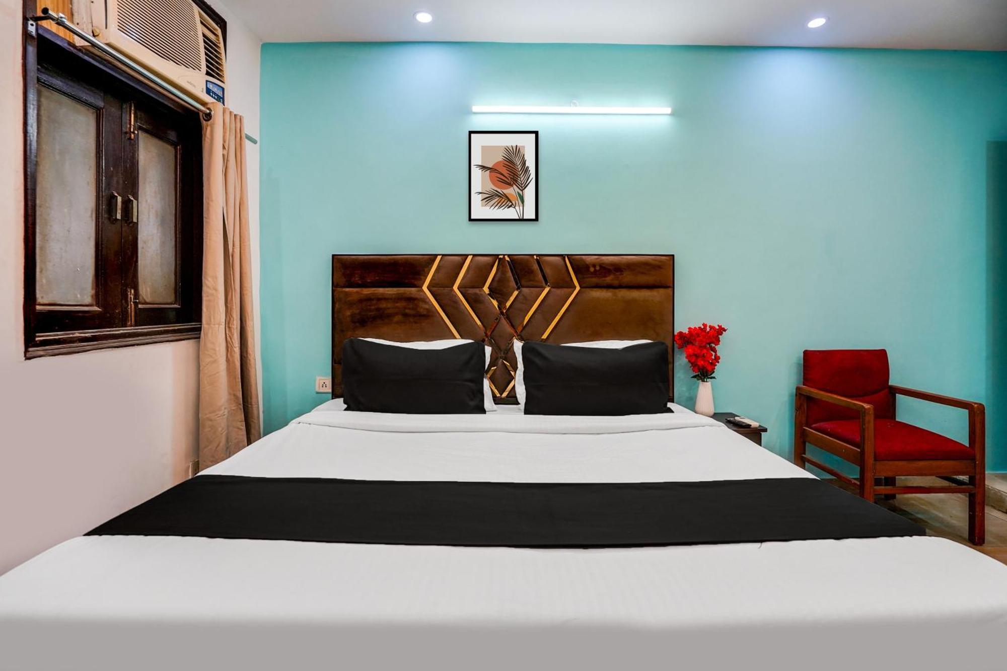 Hotel O Silver Key Kd Plaza Near Saket Metro Station Neu-Delhi Exterior foto