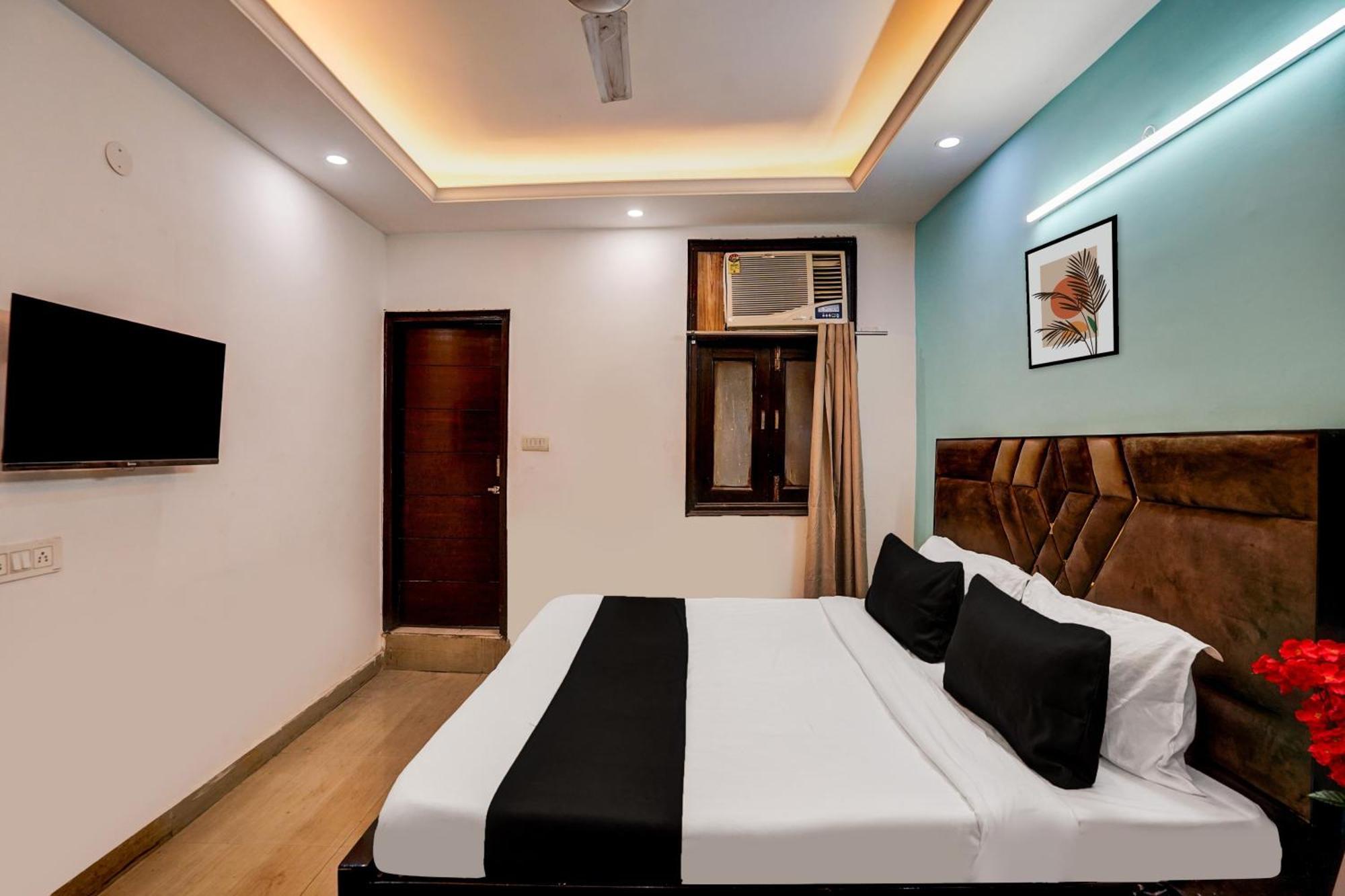 Hotel O Silver Key Kd Plaza Near Saket Metro Station Neu-Delhi Exterior foto