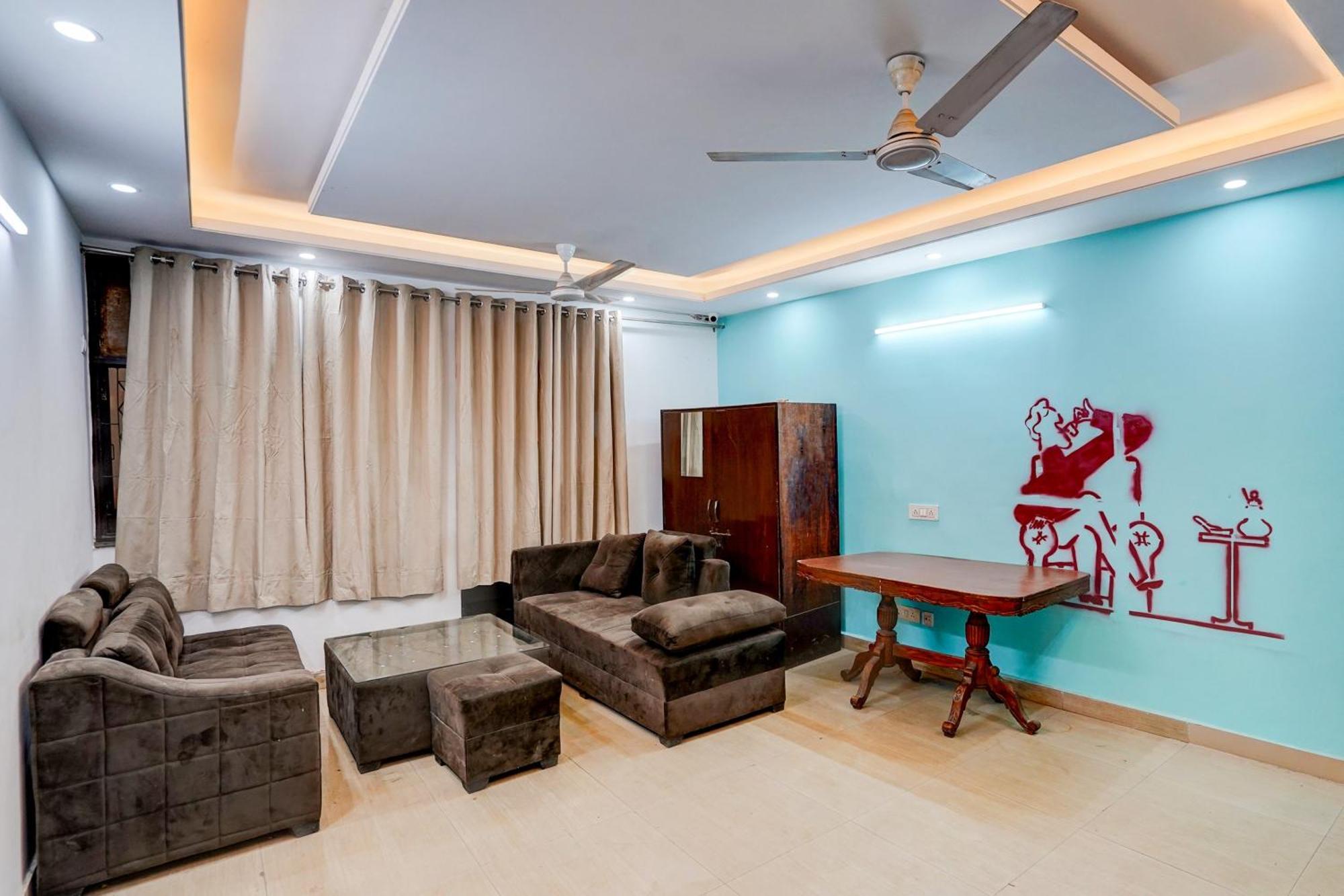 Hotel O Silver Key Kd Plaza Near Saket Metro Station Neu-Delhi Exterior foto