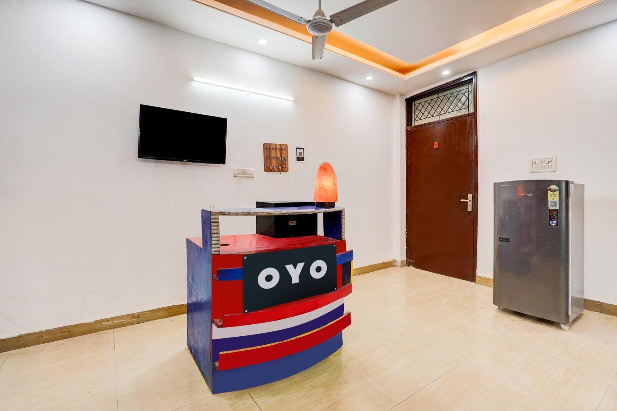 Hotel O Silver Key Kd Plaza Near Saket Metro Station Neu-Delhi Exterior foto