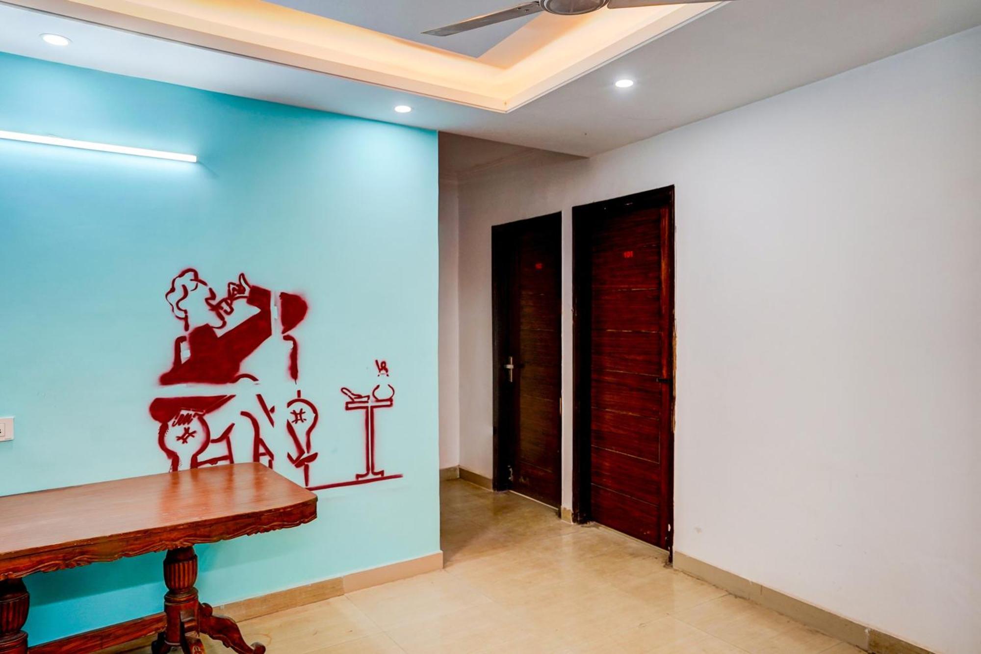 Hotel O Silver Key Kd Plaza Near Saket Metro Station Neu-Delhi Exterior foto